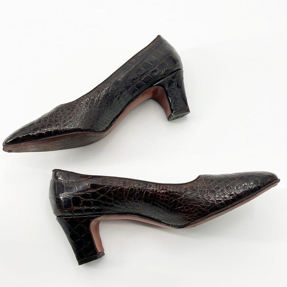 The Tailored Woman Vintage Crocodile Embossed Brown Pumps size 5.5 - Picture 5 of 10